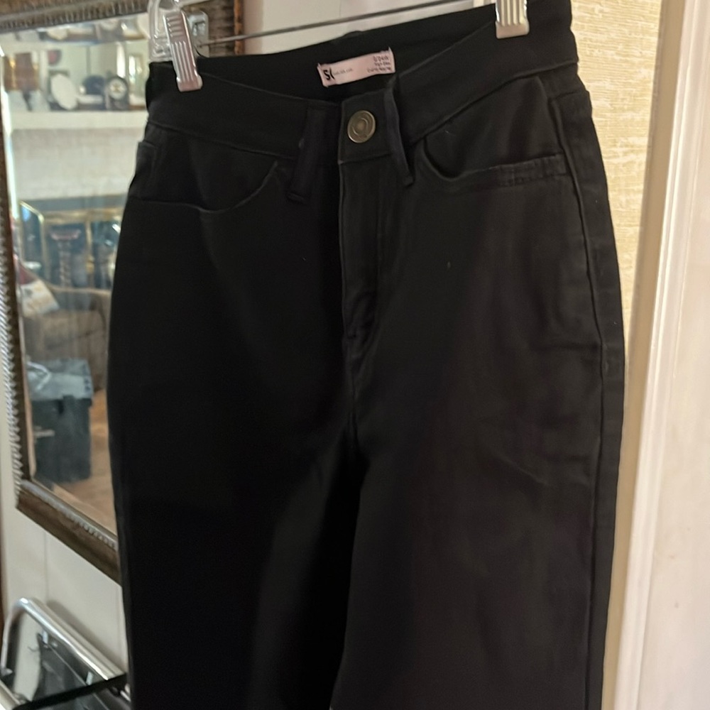 Black size 0 skinny jeans